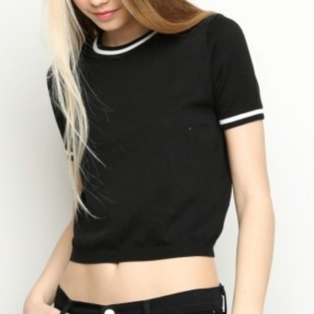 Brandy Melville Ringer Crop Knit Top